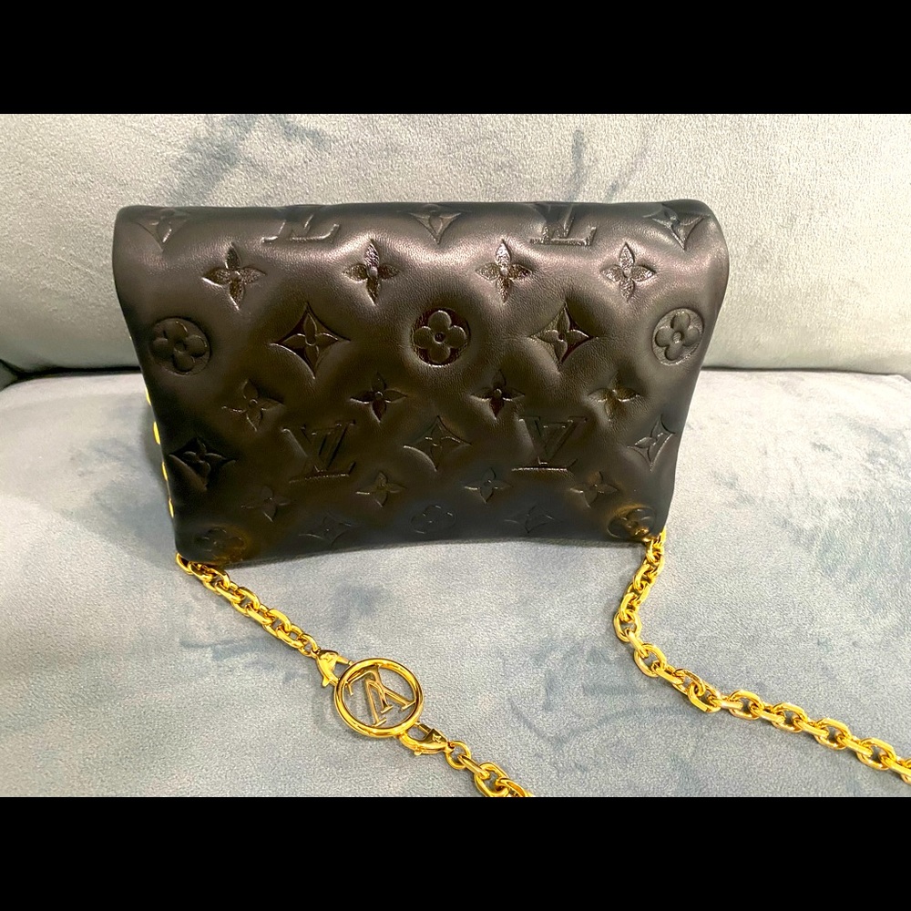 Louis Vuitton Pochette Coussin
